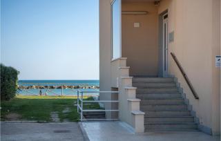 Awesome Apartment In Ortona With Wifi - 9
