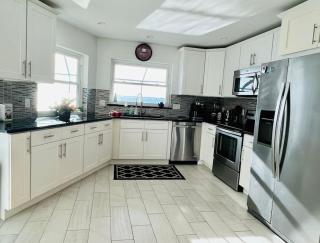 3111 Riverhouse Prince · 3111 Riverhouse Prince - Stunning Riverfront - Cape Coral - 3