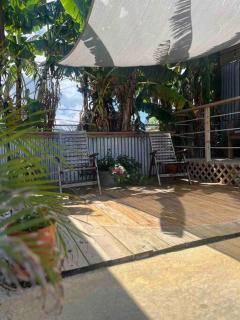 El Camper RV with pool. - 2