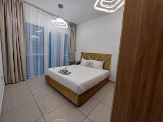 Elegant Apartment w/ Iconic View - Dubái - 7