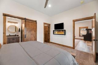 Ace In The Hills - 6