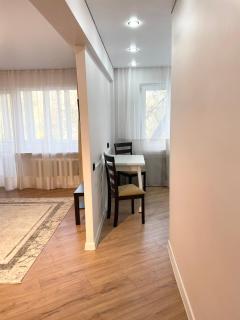 Apartment Dzerzhinskogo - Öskemen - 7