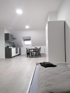 estrella24 LIVING ROOMS Santiago - Herne - 4