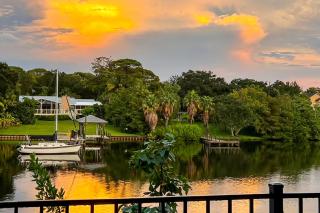 Riverfront Paradise - Melbourne - 9