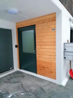 Gemütliche FeWo mit Sauna inmitten der Berge - Meiringen - 5