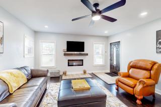 Isabella Duplex - A - Houston - 7