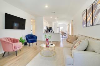Hutto Getaway with Yard, 9 Mi to Lake Pflugerville! - Hutto - 0