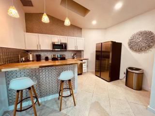 Sweet Home/WEF/LionCountrysafary - Wellington - 9