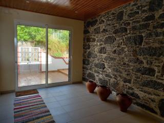 Peaceful place in Porto Moniz - 1