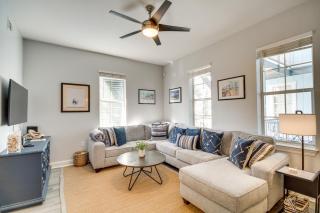 Cloud 9 on the Gulf, 1 Mi to Beach Pet Friendly - Bay Saint Louis - 4
