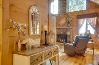 Picturesque Clayton Cabin with Mountain Views! - Clayton - 7