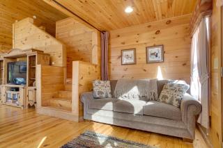 Picturesque Clayton Cabin with Mountain Views! - Clayton - 3