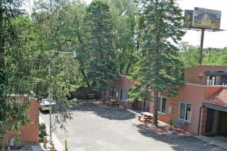 Rainbow Lodge and Inn - 2