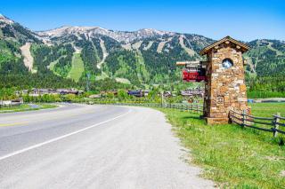 Windriver Retreat - 2