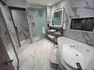 Safi Royal Luxury Metropolitan - 1