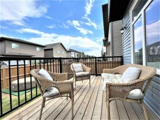 Luxury Retreat For Large Groups - Calgary - 3
