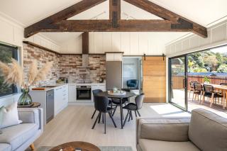 Onetangi Beach Stays Apartment - Coast & Country - Onetangi - 5