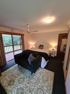 Bird Songs Getaway Accommodation - Cabbage Tree Creek - 8