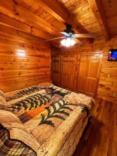 Smokey Mountain Retreat - Waynesville - 8