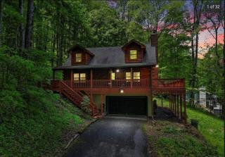 Smokey Mountain Retreat - Waynesville - 4