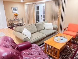 Tamarack Home Away from Home - Silver Spring - 5