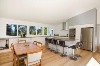 The Cabin - Waterfront with Fireplace - 5 mins to the Bay - Callala Bay - 6