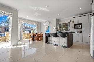 The Oasis - Auckland - 5