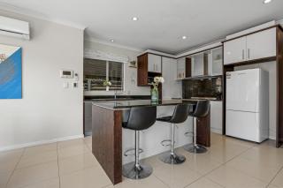 The Oasis - Auckland - 1