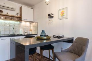 Студио в близост до Община Варна - 1