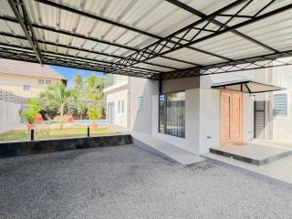 Spacious 4 Bedrooms Villa with infinity pool - Grand Baie - 2