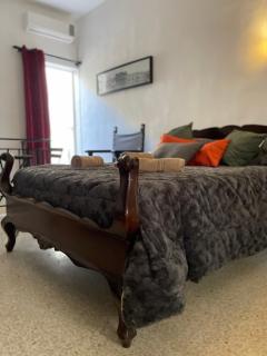 Sliema Heritage Townhouse Steps to Promenade, August Special Deal - Sliema - 1