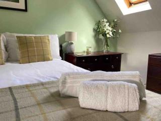 Scenic Couples Getaway in the Brecon Beacons - 9