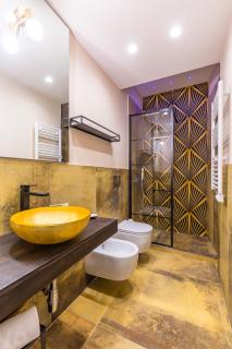 Golden Terrace at Historical Center by Napoliapartments - 2