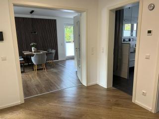 Exklusive Ferienwohnung bei Berlin, bis 5 Gäste, große Terrasse, Garten - Bestensee - 3