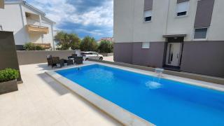 The Sands LUXE Pool Aparthotel - Novalja - 7