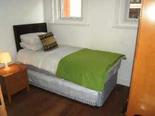 BOURNECOAST: CLOSE TO SANDY BEACHES & SHOPS-FM4036 - 9