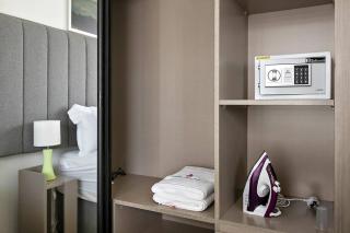 StoneTree - Modern 1BR in Binghatti Creek - Dubai - 8