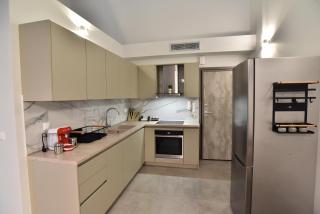 Good Vibes Suite - 2