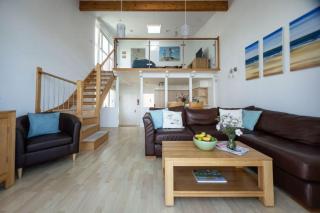 2 Bed Beach House in a fantastic sea front setting - Westward Ho - 9