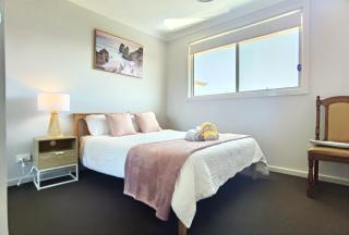Delightful 2-level home in Bardia - Ingleburn - 3