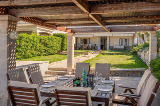 Villa Me Chabot by Sealand Villas - 1