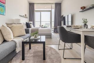 Frank Porter - Bloom Heights - 8