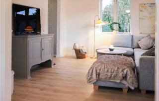 Gorgeous Home In Tingsryd With Kitchen - 9