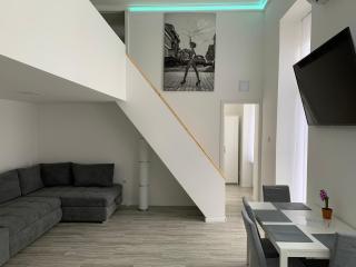 Balcony Gallery - Budapest - 0