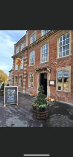 The Red Lion - 3