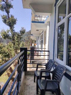 Oasis Guest House Bhagsu D'shala - 2