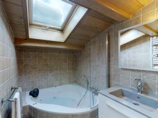 Bel Appartement au Pied des Pistes avec Jardin, 2 Chambres et Tout Confort - Le Chinaillon - FR-1-467-46 - Le Grand-Bornand - 3