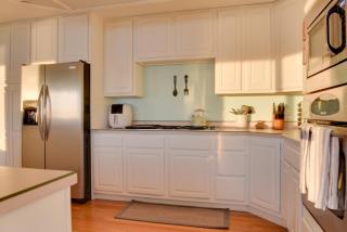 Oceanfront Kenai Villa w/ Fireplace & Deck - 6