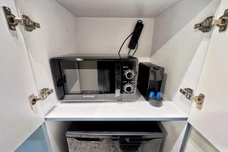 The 1 BDR Cobalt Cube 5 min to CAI Airport - Cairo - 2