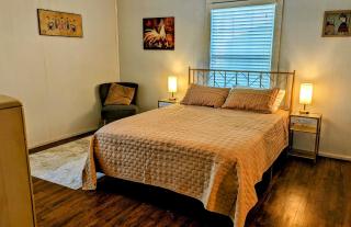 Cozy Cottage - Taylor - 5